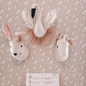 Swan Head for Princess Nursery Room